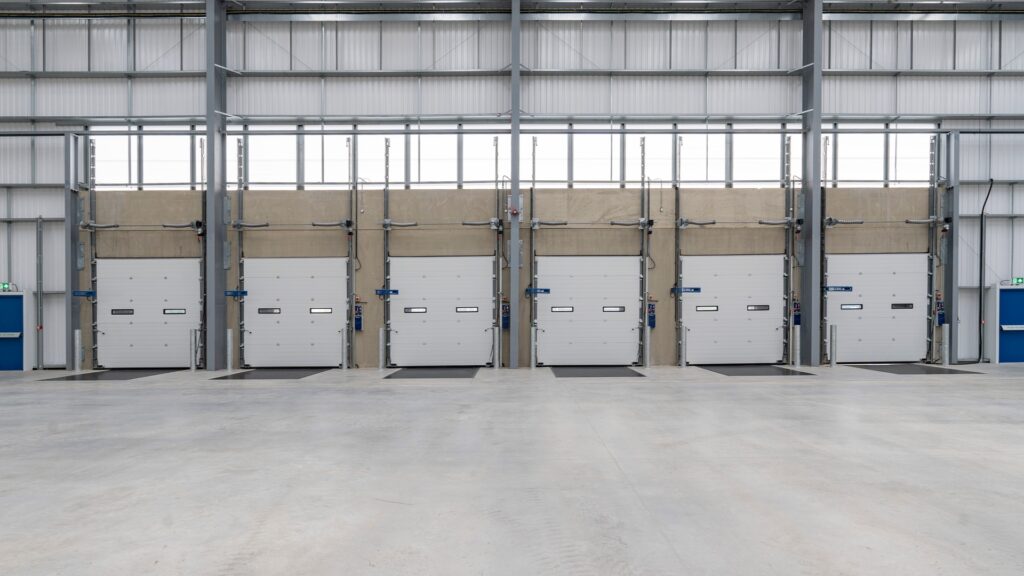 Bridge-Portfolio-BP Barking-05 Interior warehouse loading garage