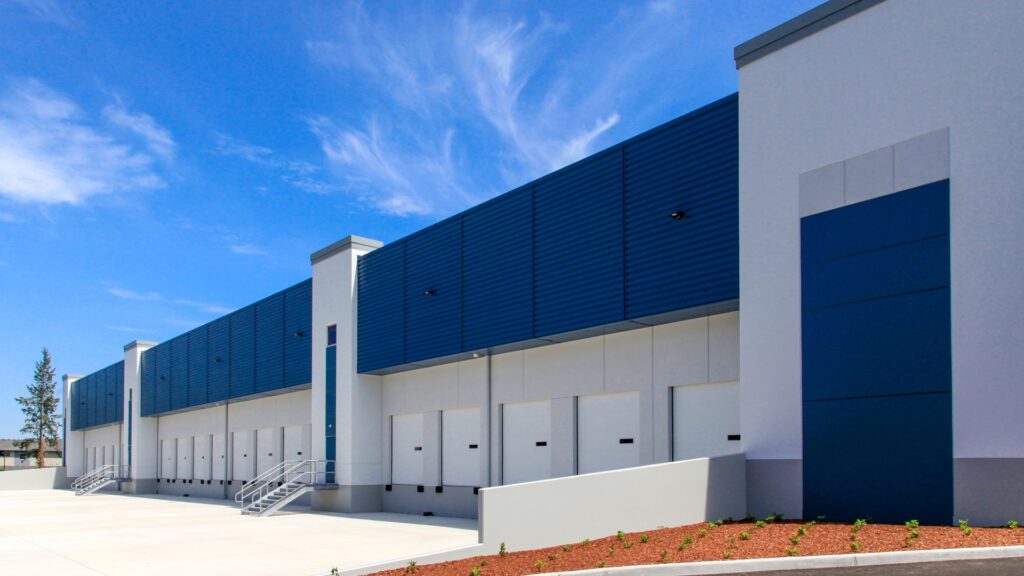 Bridge-Portfolio-BP Tacoma 120 exterior garages