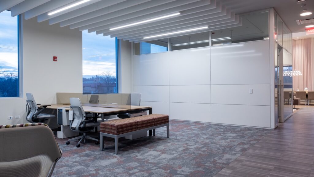 Bridge-Portfolio-BP Wood Dale-01 Bridge-Portfolio-BP Wood Dale interior