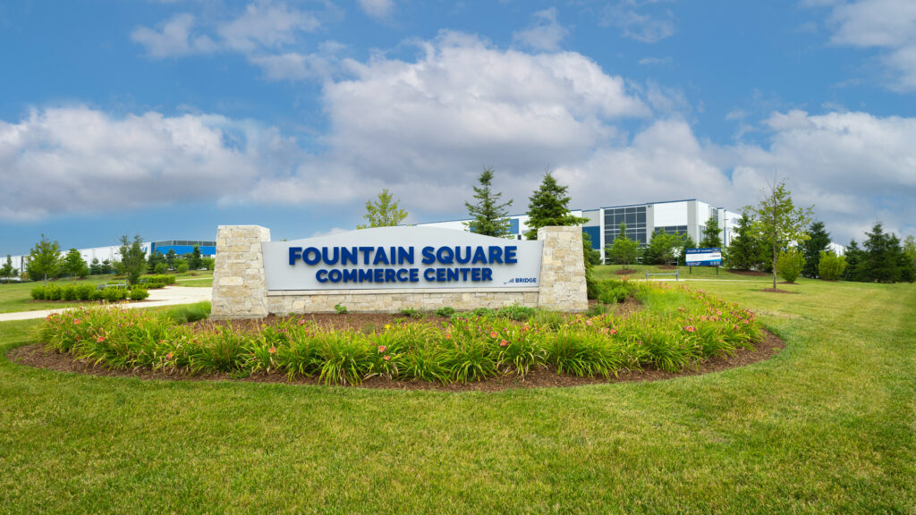 Bridge-Portfolio-Fountain Square Commerce Center exterior signage