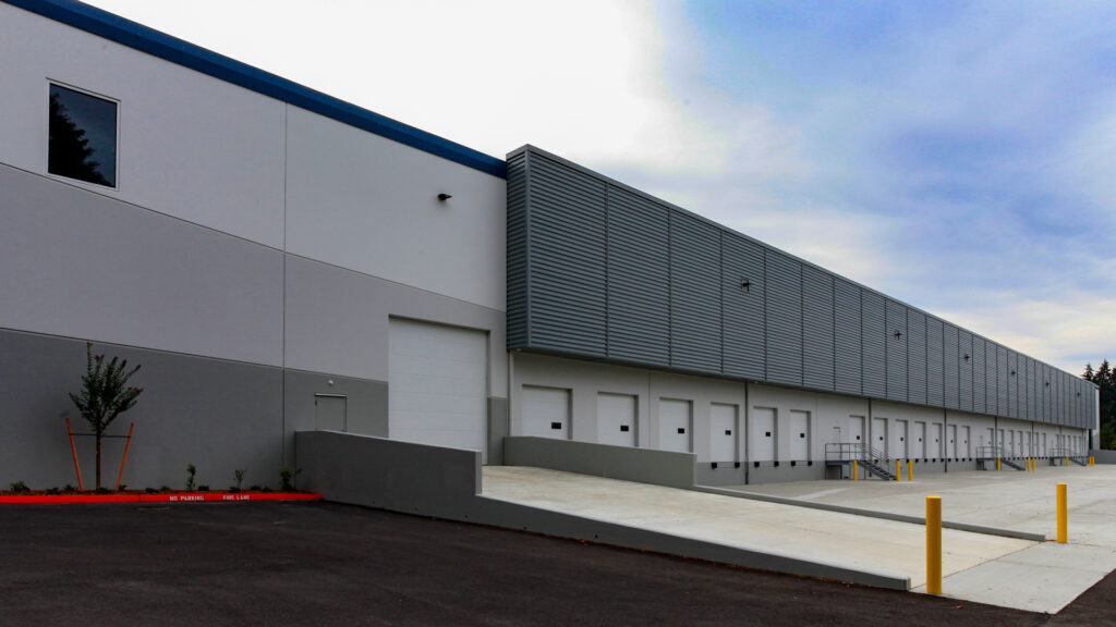 Bridge-Portfolio-BP SeaTac 300 exterior garages