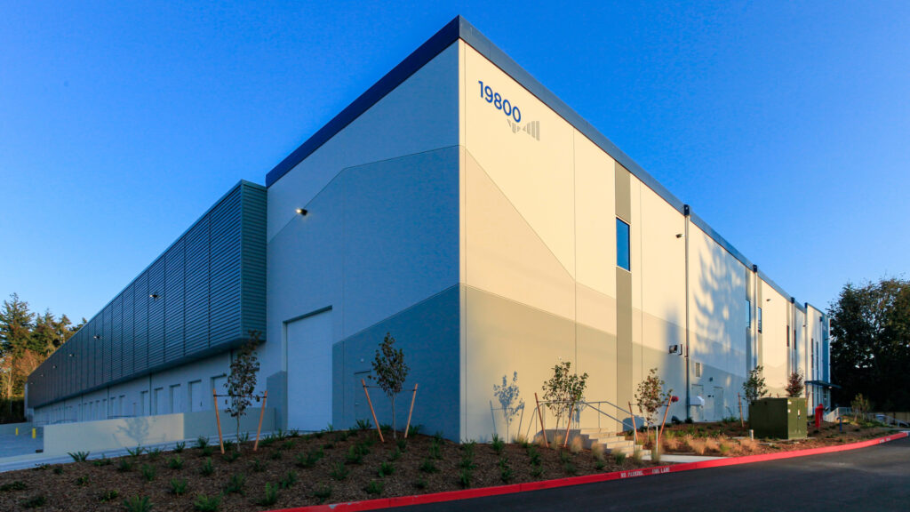 Bridge-Portfolio-BP SeaTac 300 exterior