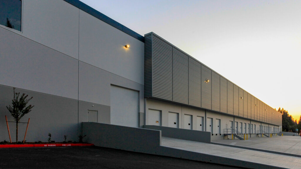 Bridge-Portfolio-BP SeaTac 300 exterior