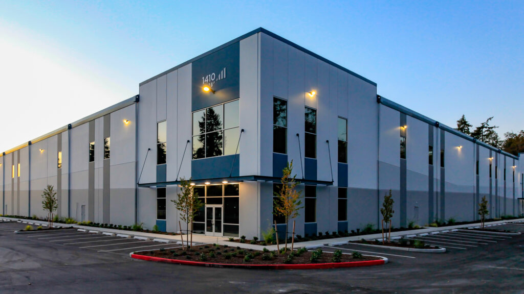 Bridge-Portfolio-BP SeaTac 300 exterior